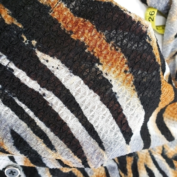 Southern Lady Animal Print Semi Sheer Jacket Shirt VGUC - Picture 7 of 12